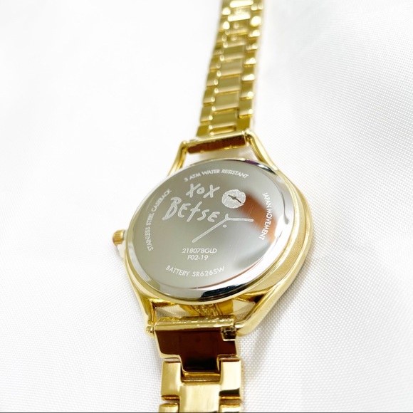 BETSEY JOHNSON WATCH - Picture 3 of 7